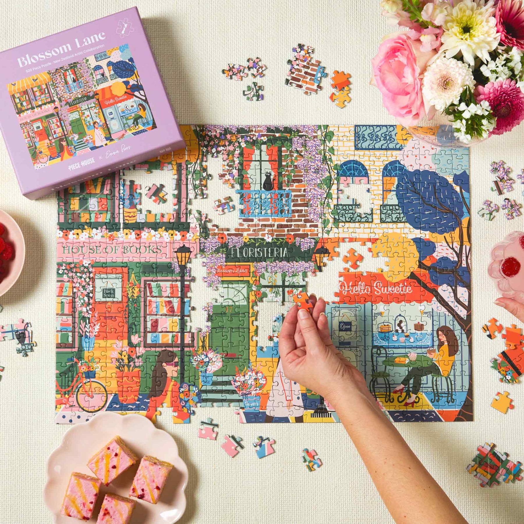 Blossom Lane - 500 Piece Puzzle